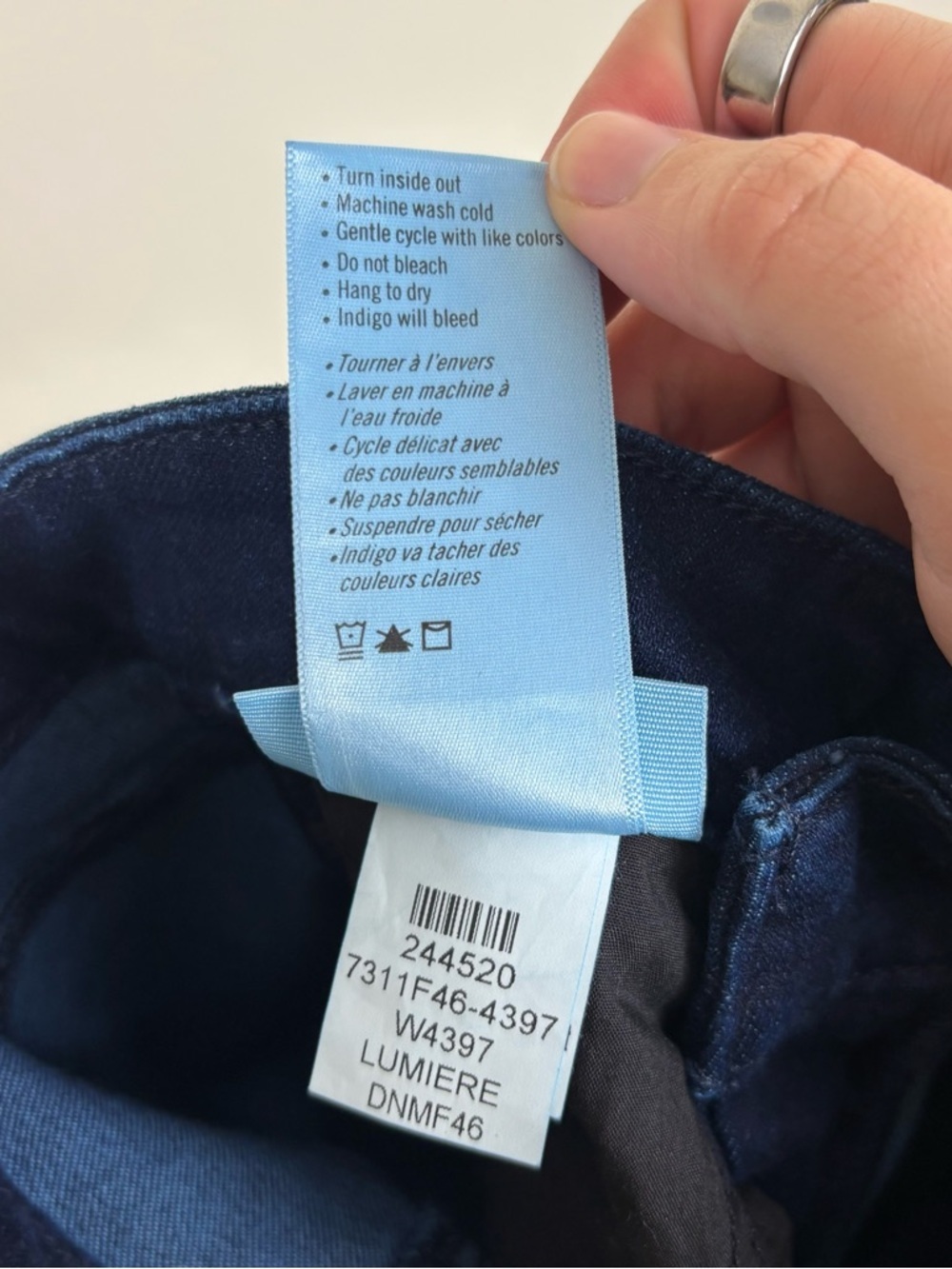 Paige Femme Jeans Size 25 Lumiere Blue High Rise Crop Mini Boot Jeans NWT - Picture 11 of 12